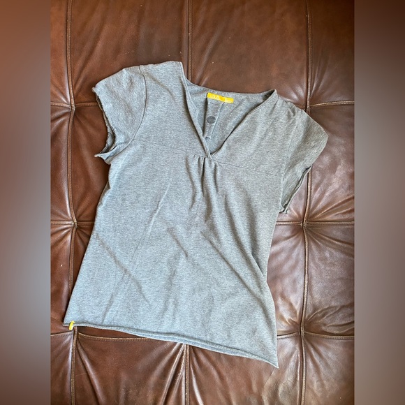 ⛰️💛 LOLE Organic Cotton Tee Shirt - S - Picture 2 of 8